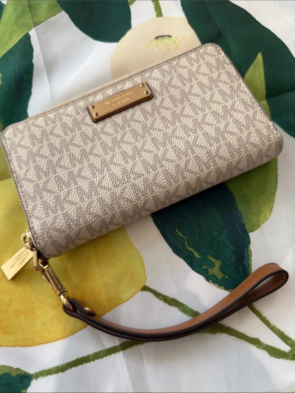 Michael Kors Beige Signature Zip Wristlet with Gold Hardware